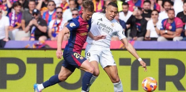 欧冠15冠王皇马2-1力克巴萨，终结4连败，甩开5分争冠稳了