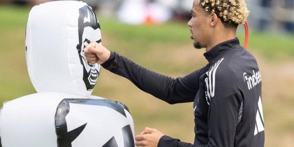 唯一靠谱的？利物浦成绩糟糕，新买的前锋只有他进球效率还算尚可